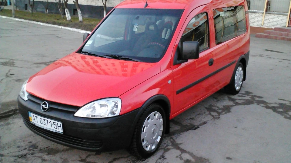 Opel Combo Маленький Літак 5