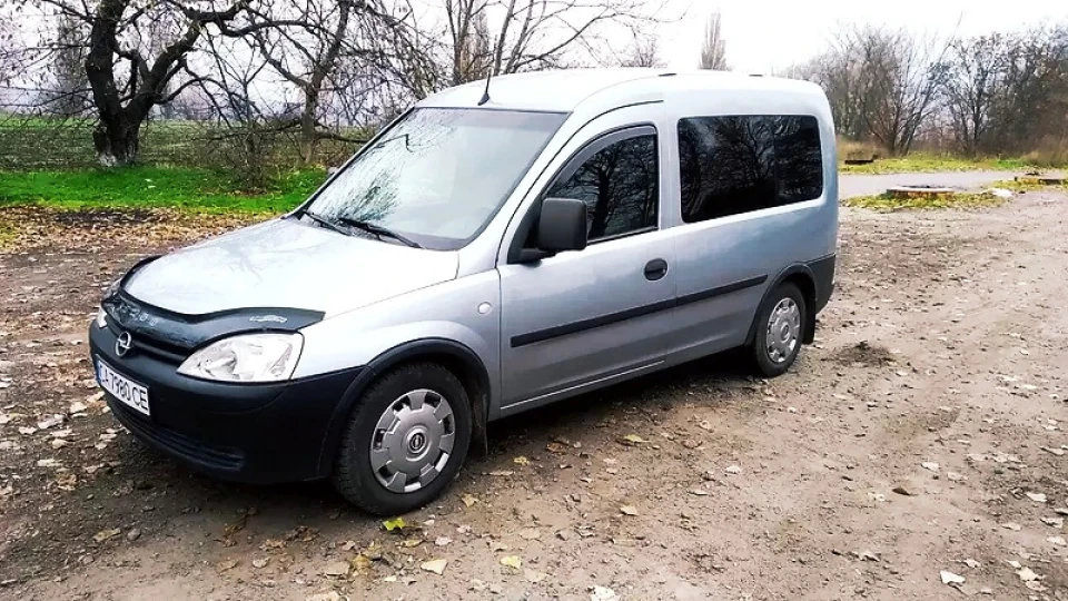 Opel Combo Opel combo 1.3 cdti 3