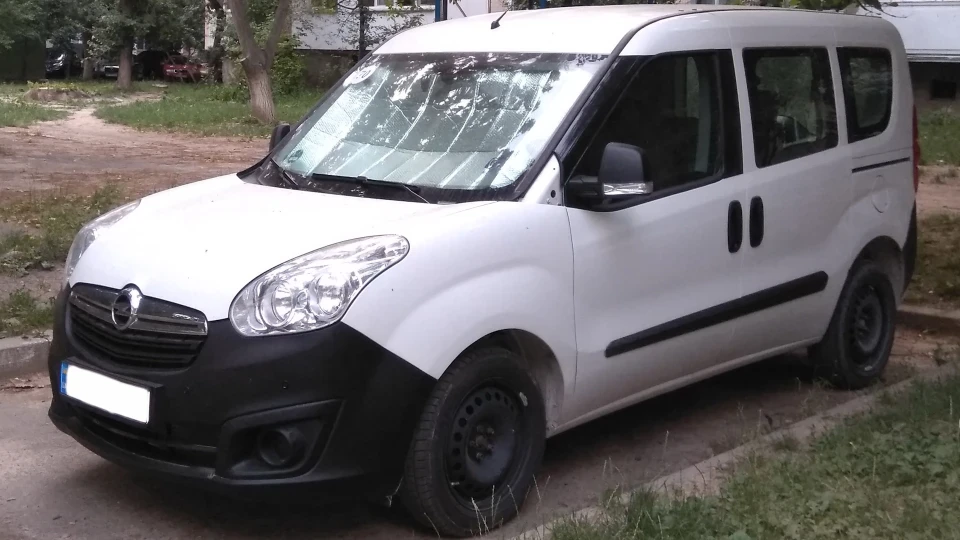 Opel Combo Opel Combo D (1.3 cdti) 2