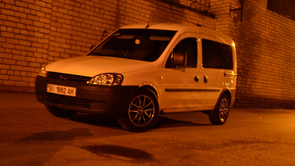 Opel Combo White HULK 2