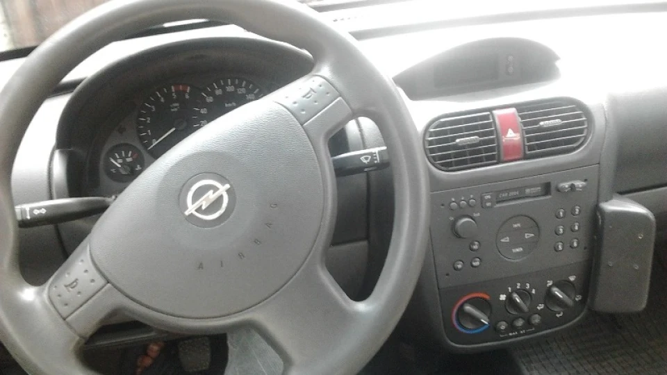 Opel Combo Y17DTL 4