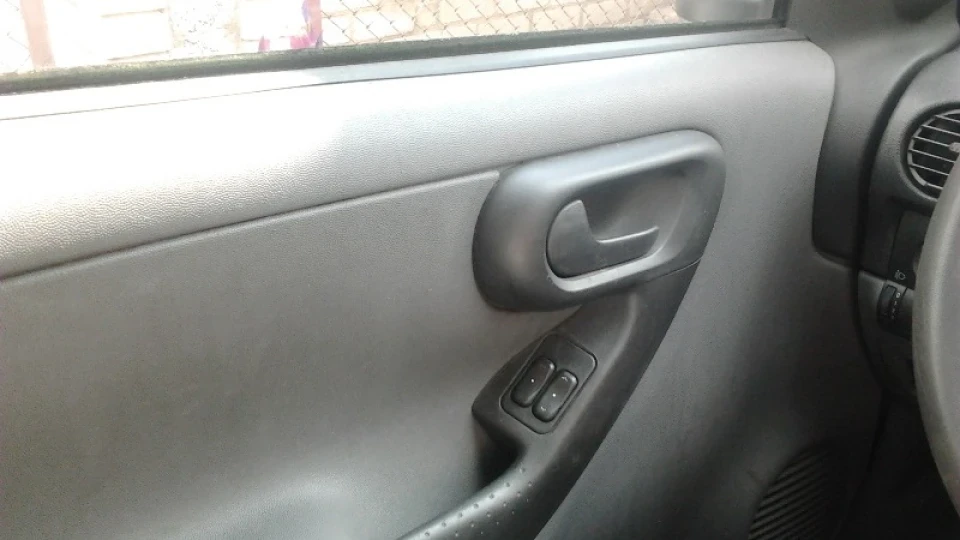 Opel Combo Y17DTL 5
