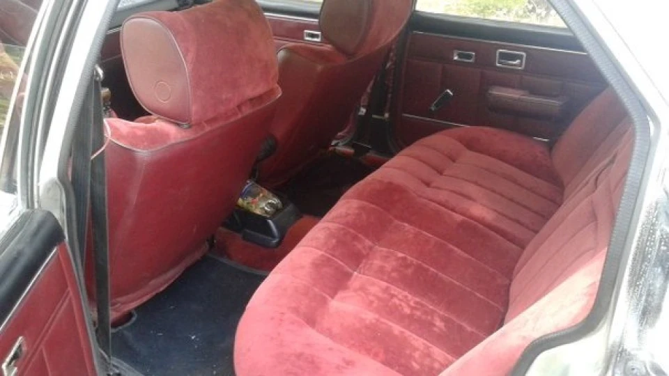 Opel Commodore Berlina 4