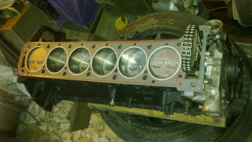 Opel Commodore С Berlina 4