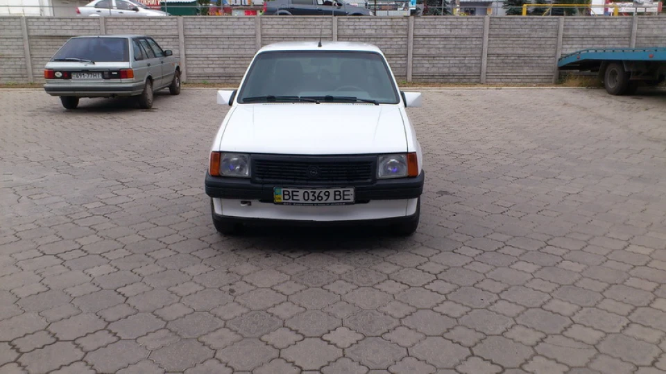 Opel Corsa 2