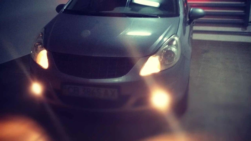 Opel Corsa 1.2 2