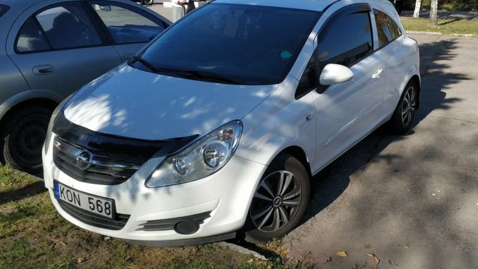 Opel Corsa 1.3 дизель 55квт 4
