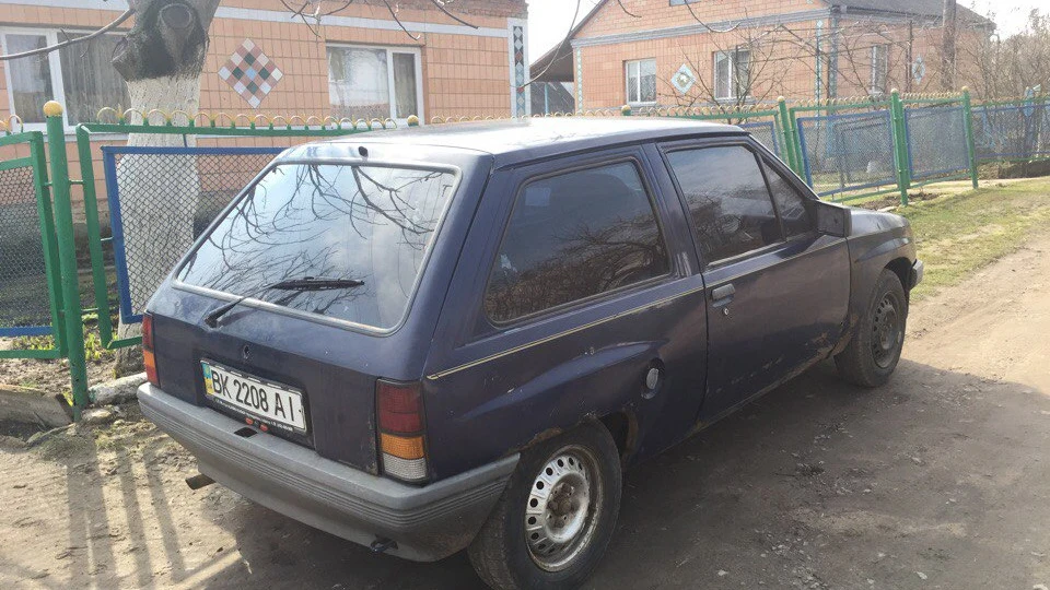 Opel Corsa 1.3 купе)) 5
