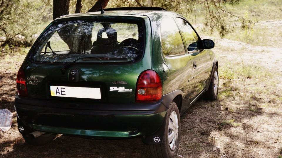 Opel Corsa 1.4 16V 4