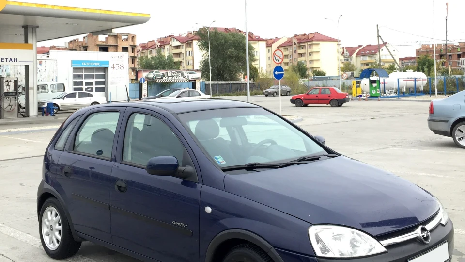 Opel Corsa 1.7 DI 2