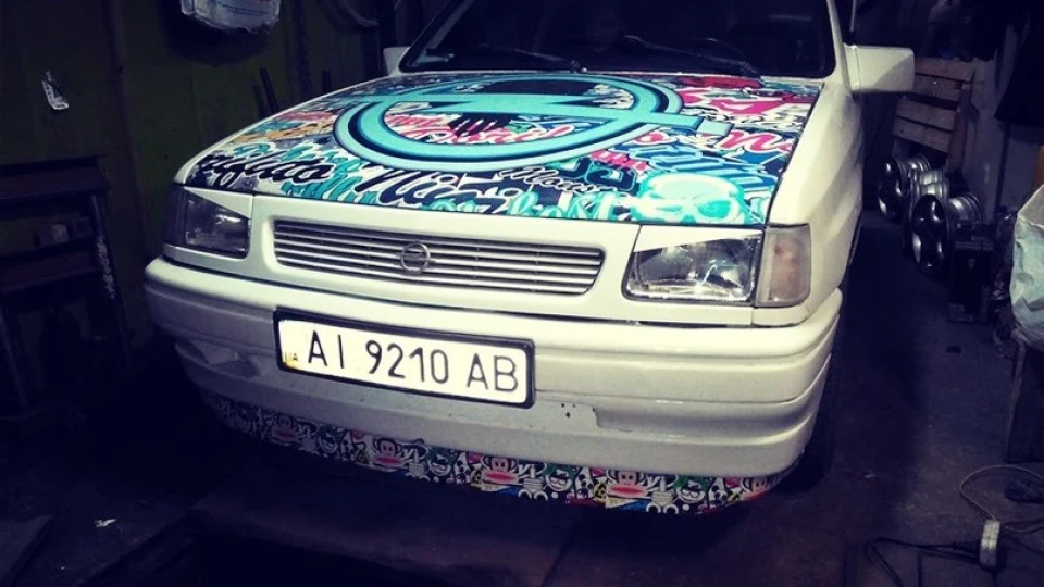 Opel Corsa A-CC 3