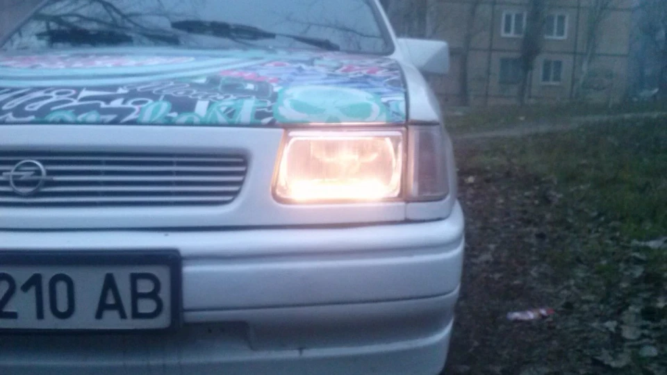 Opel Corsa A-CC 4