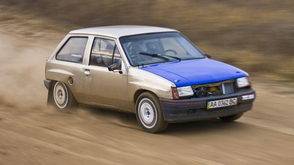 Opel Corsa C20XE