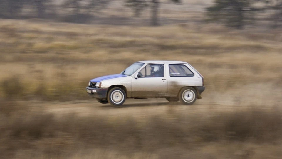 Opel Corsa C20XE 5