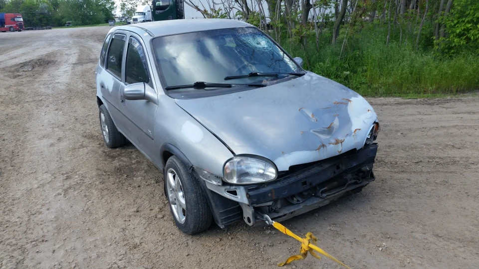 Opel Corsa CDX 1.4 Автомат 5