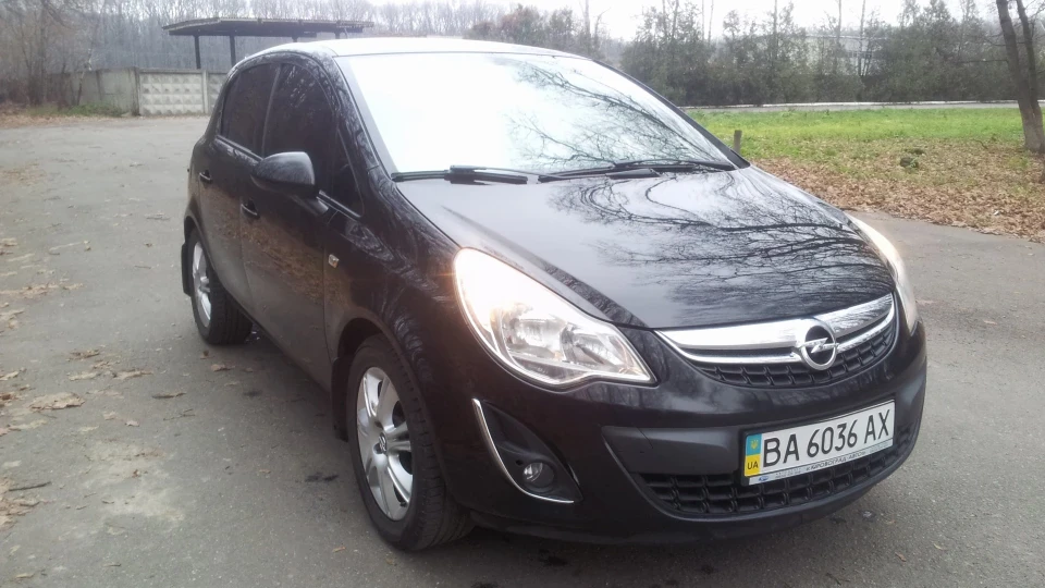 Opel Corsa Cosmo+ 2