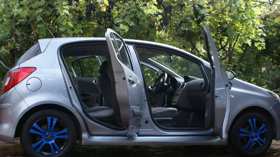 Opel Corsa GSI у душі 5