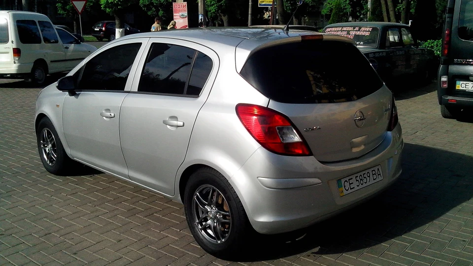 Opel Corsa Іспанка 2