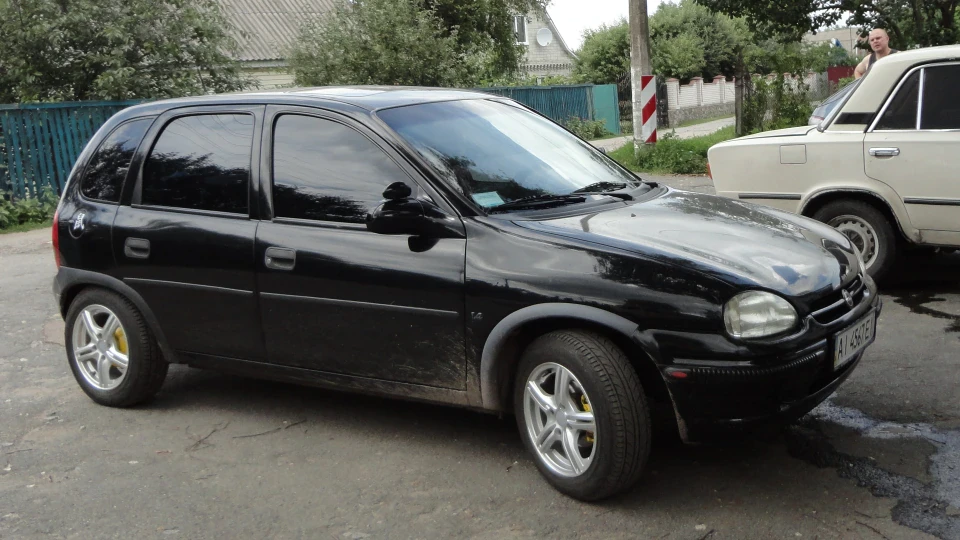 Opel Corsa Коршик 2