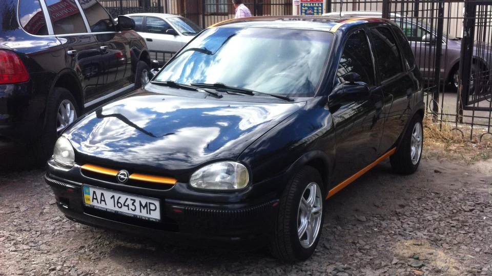 Opel Corsa Коршик 4