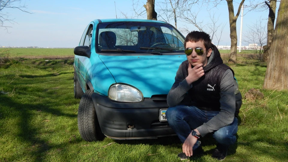 Opel Corsa М'ята 3