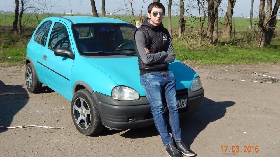 Opel Corsa М'ята 4
