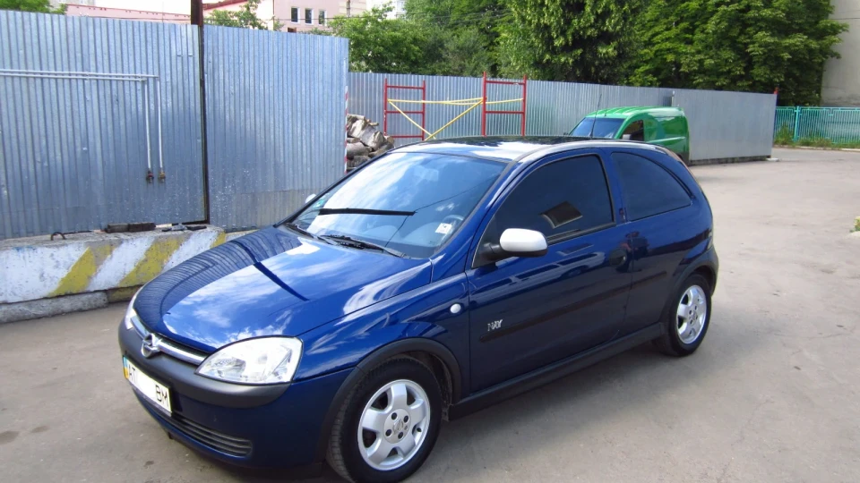 Opel Corsa NJOY 3