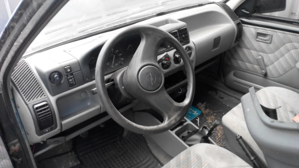 Opel Corsa Продано 1.4L, МКПП-5ст 3