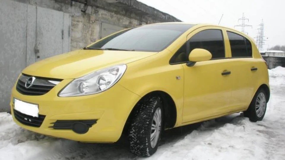 Opel Corsa Yolk