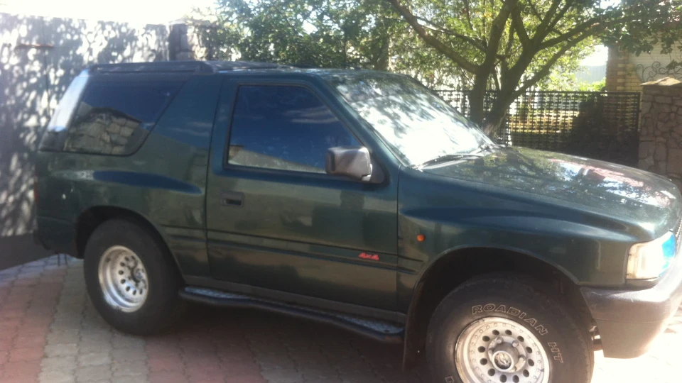 Opel Frontera A
