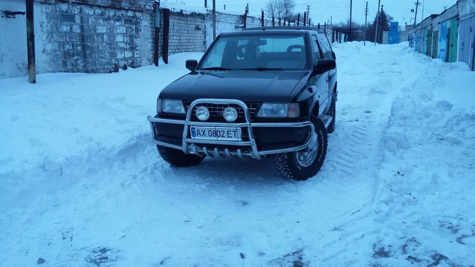 Opel Frontera A 4