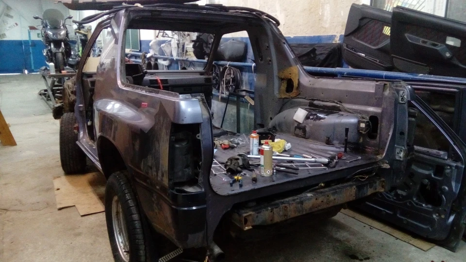 Opel Frontera A 3