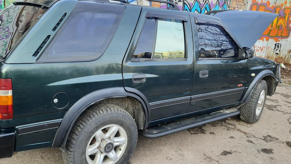 Opel Frontera A 2.2 бенз