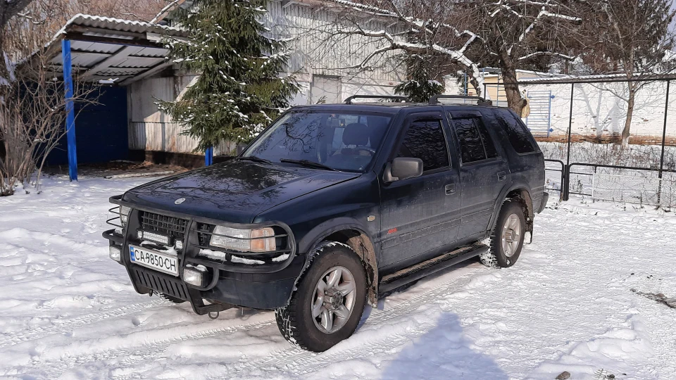 Opel Frontera A 2.2 бенз 4