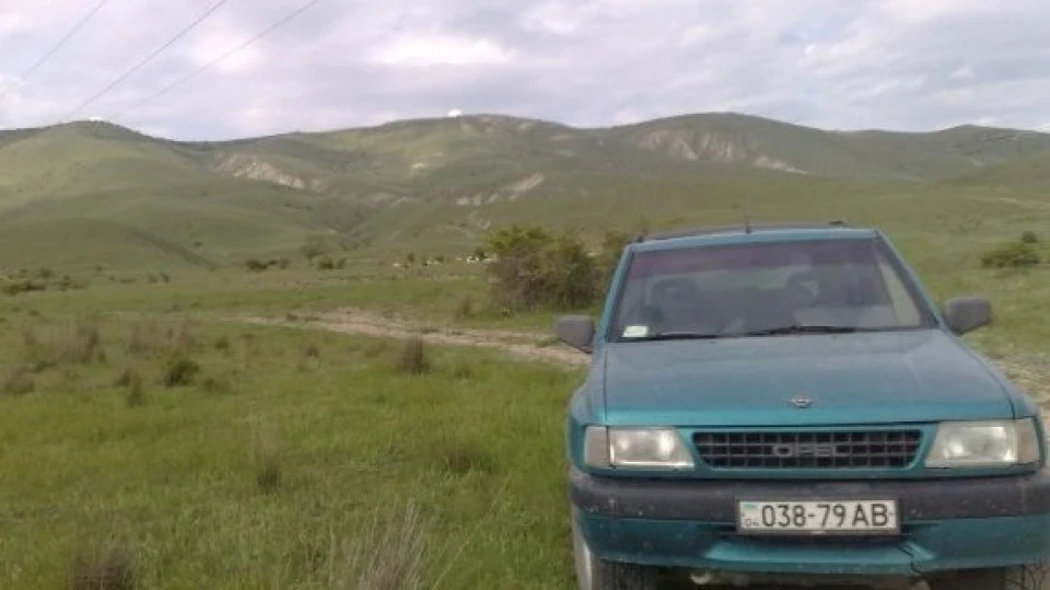 Opel Frontera A Салатовий Спорт-Трактор 2