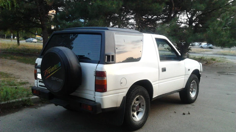 Opel Frontera A Спорт 2