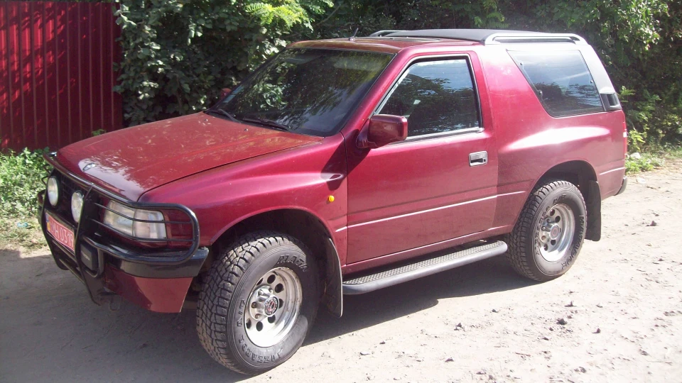 Opel Frontera A Sport ) 2