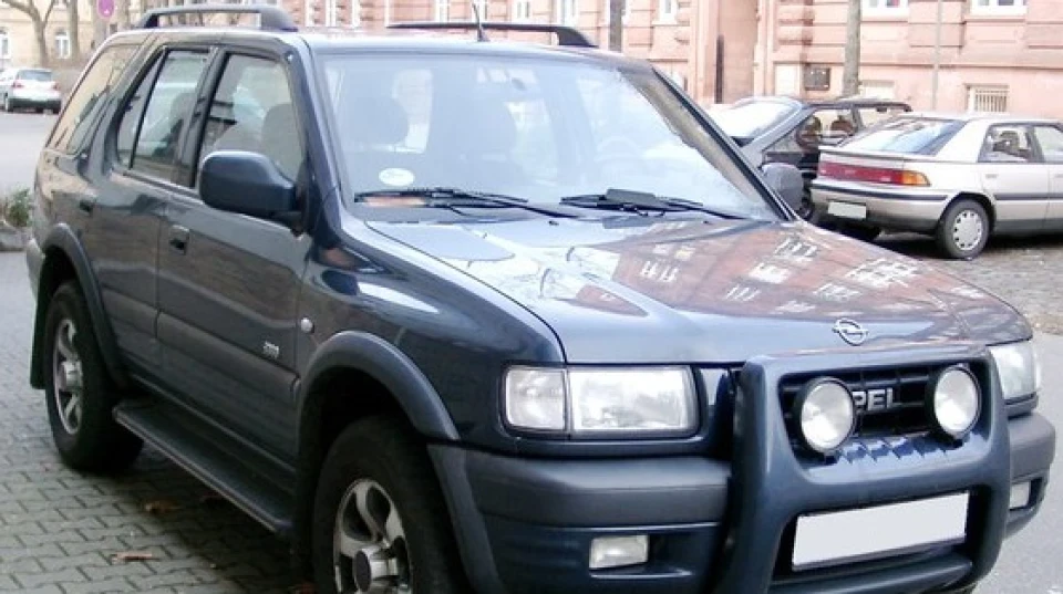Opel Frontera B 3.2 AT 2