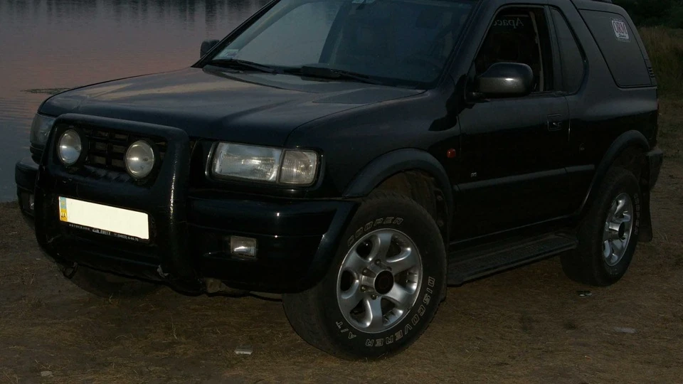 Opel Frontera B ДЕСАНТ 3