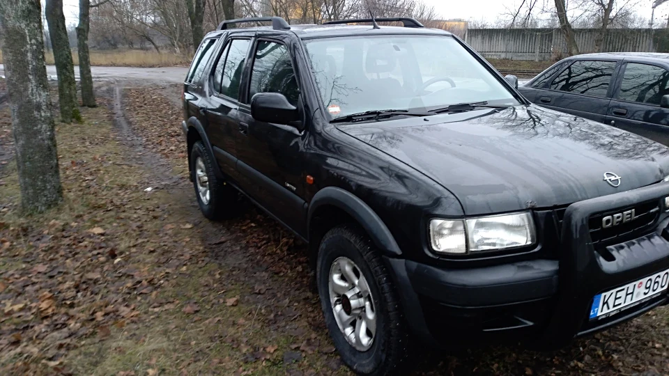 Opel Frontera B Limited