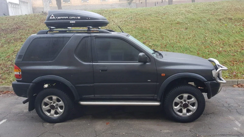 Opel Frontera B Sport (Х25ХЕ) 2
