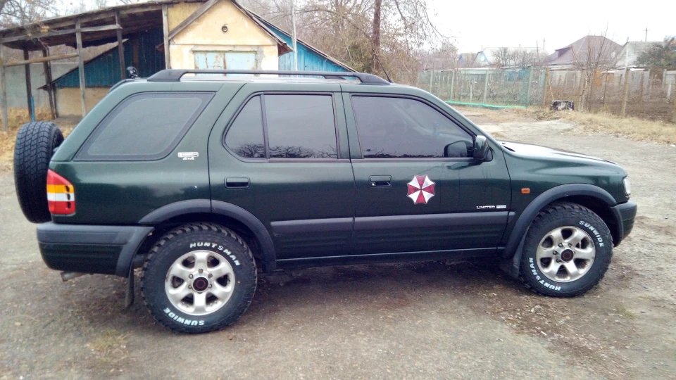 Opel Frontera B Umbrella corp.