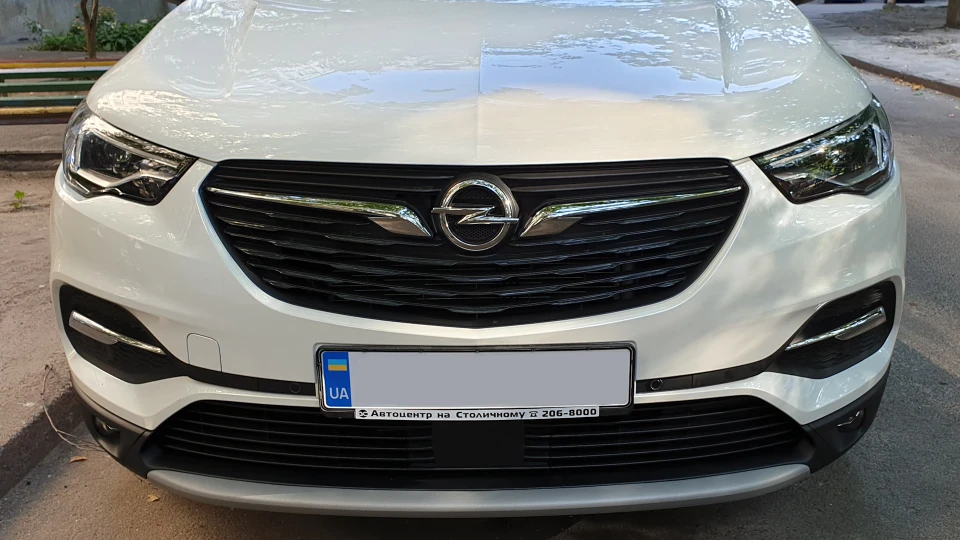 Opel Grandland X Pearl White