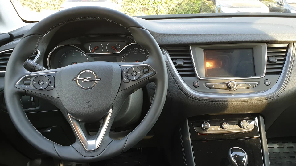 Opel Grandland X Pearl White 3