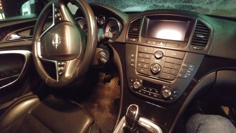 Opel Insignia Hatchback A2.0NHT Злая 4