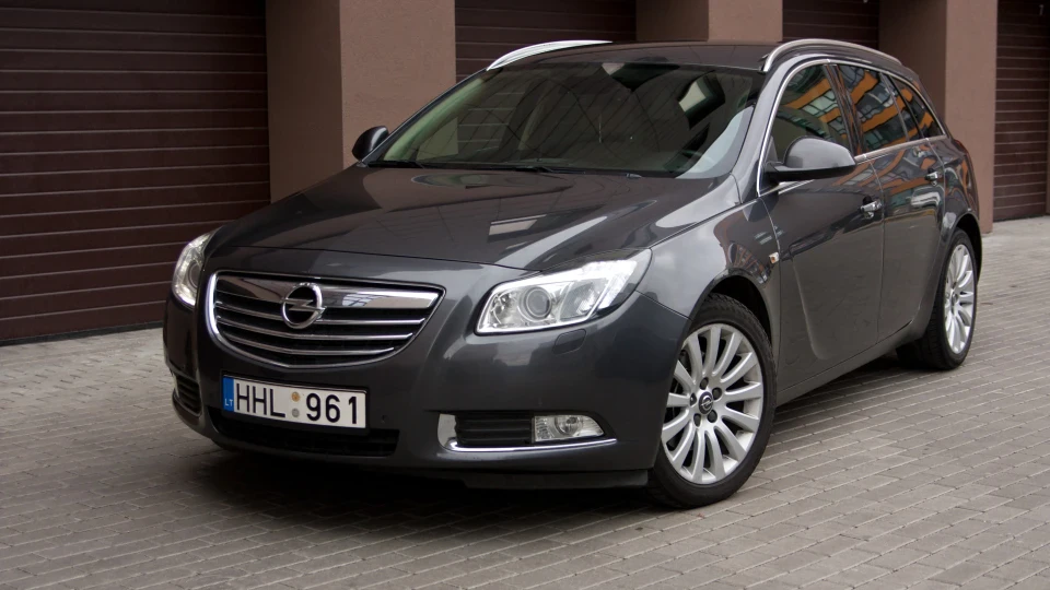 Opel Insignia Sports Tourer 2