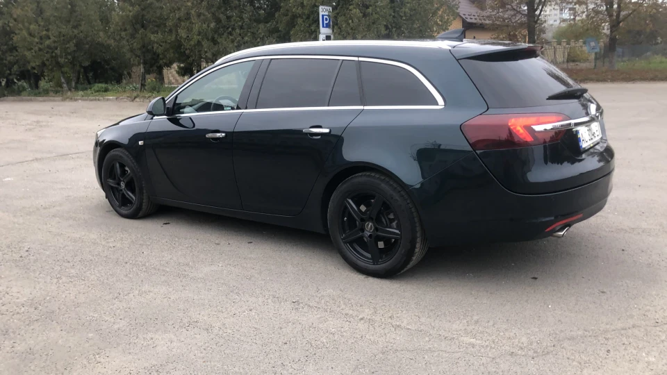 Opel Insignia Sports Tourer 3