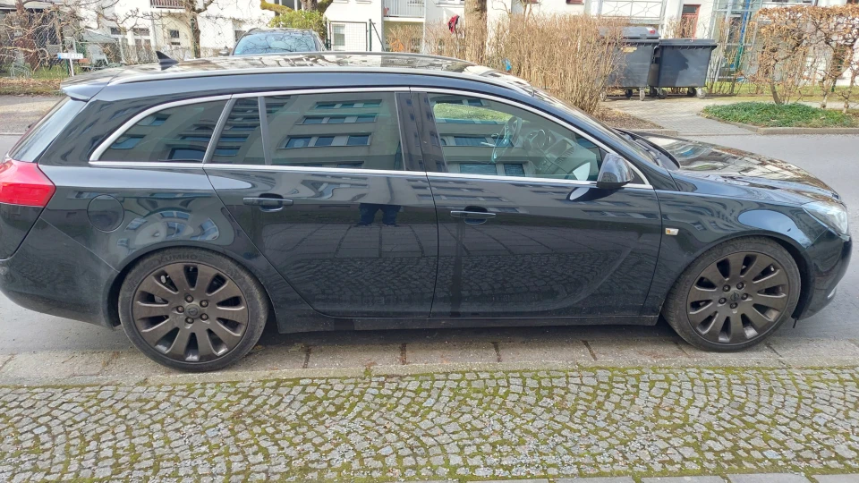 Opel Insignia Sports Tourer 3