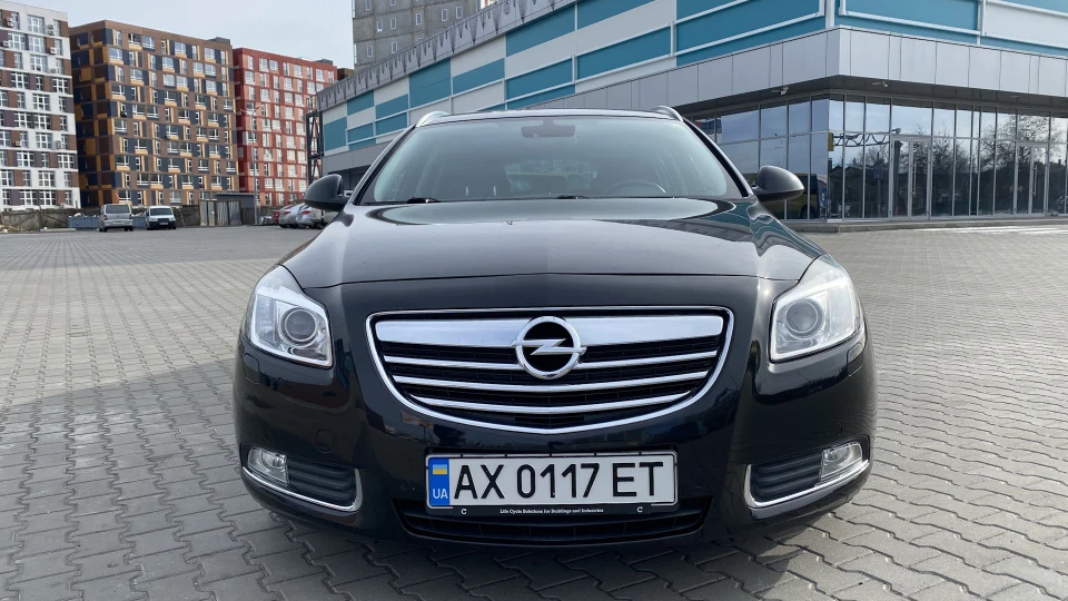 Opel Insignia Sports Tourer 🚀