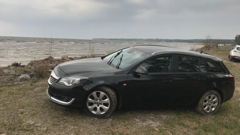 Opel Insignia Sports Tourer 2